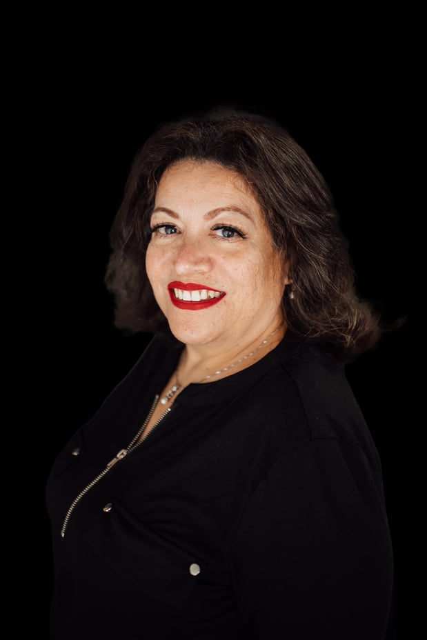Coco Olvera - Team Lead, English and Spanish speaker, commercial specialist