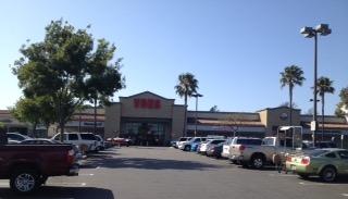 Vons Store Front Picture at 520n W Tefft St in Nipomo CA