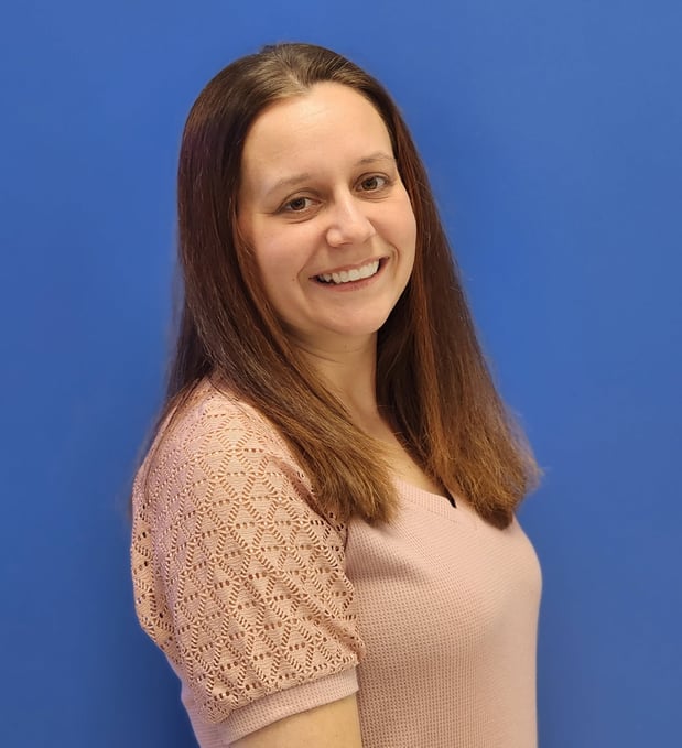 Dominique "Nicki" Mason - Customer Service Specialist
