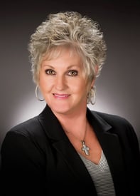 Photo of Farmers Insurance - Suzanne Cloud