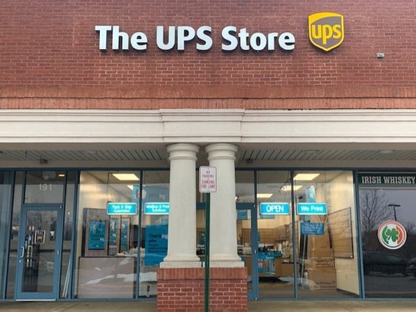 Storefront of The UPS Store in Ashburn, VA