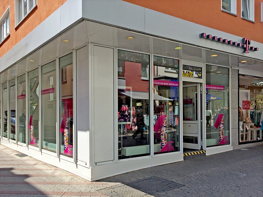 Store photo