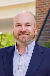 Headshot of Matt Holloway