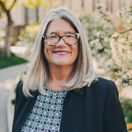 Photo of Laura M. Arntson