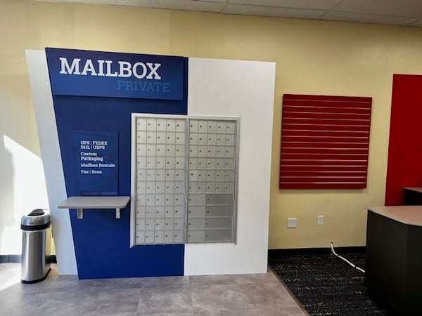 PostNet Location Interior