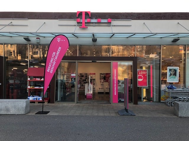 Store photo