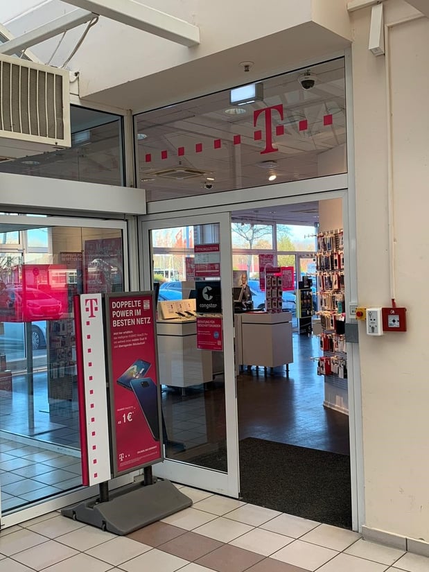 Store photo