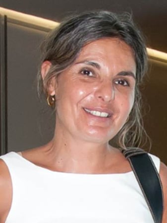 TRANQUILIDADE: Agente Cristina Maria Sousa Henriques Headshot