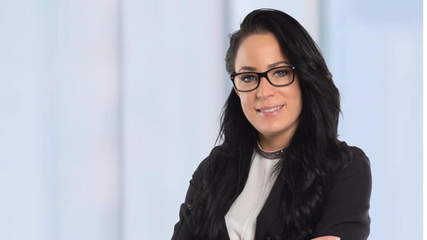 Saskia Heinzelmann. Ihre Ansprechpartnerin für die Barmenia Versicherung in Karlsruhe.