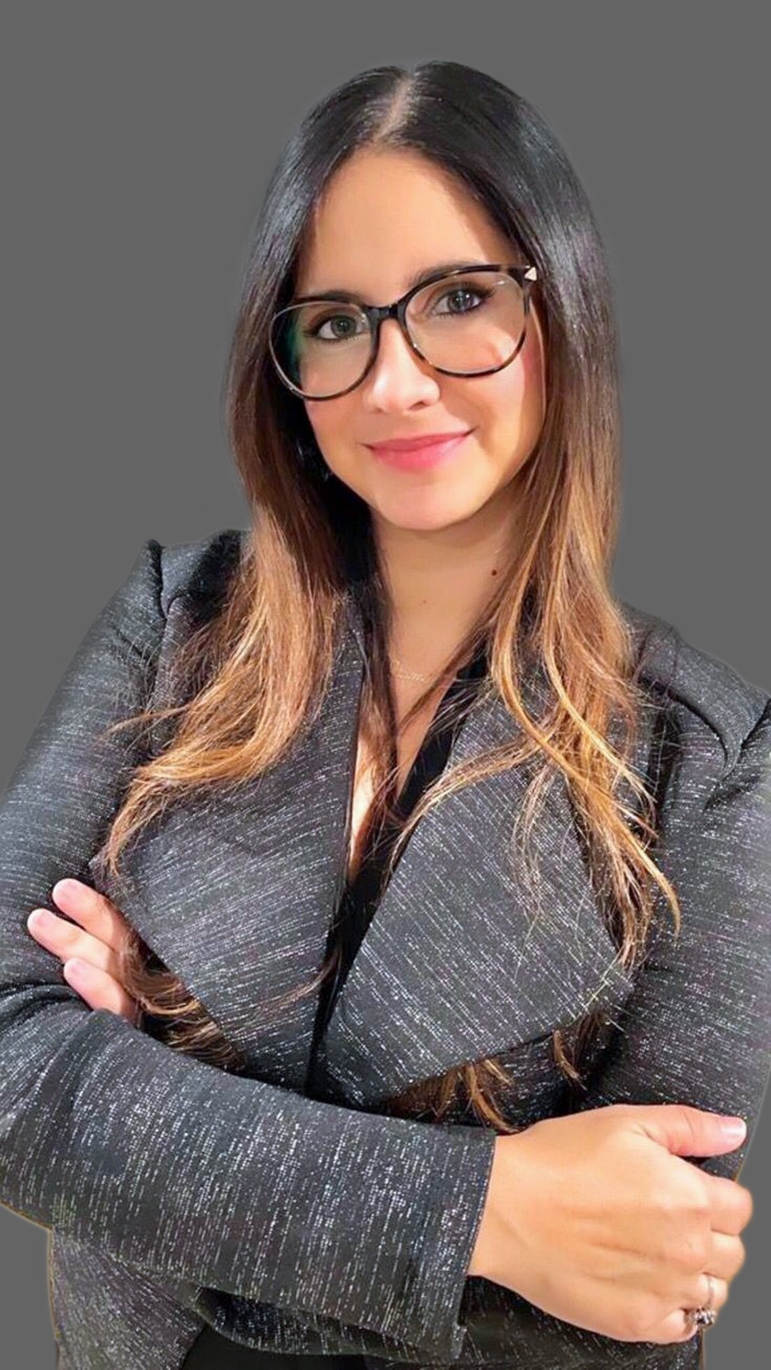Agent Mariana Fernández