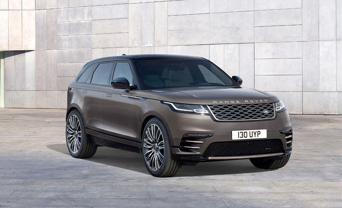 RANGE ROVER VELAR AURIC EDITION