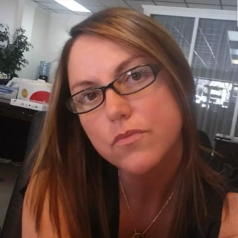 Tonya Bolding ? Tonya Bolding : Agent Photo