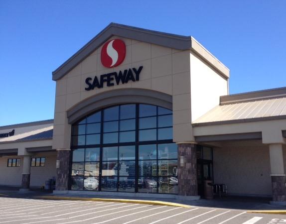 Safeway Store Front Picture at 1735 Virginia Ave in North Bend OR