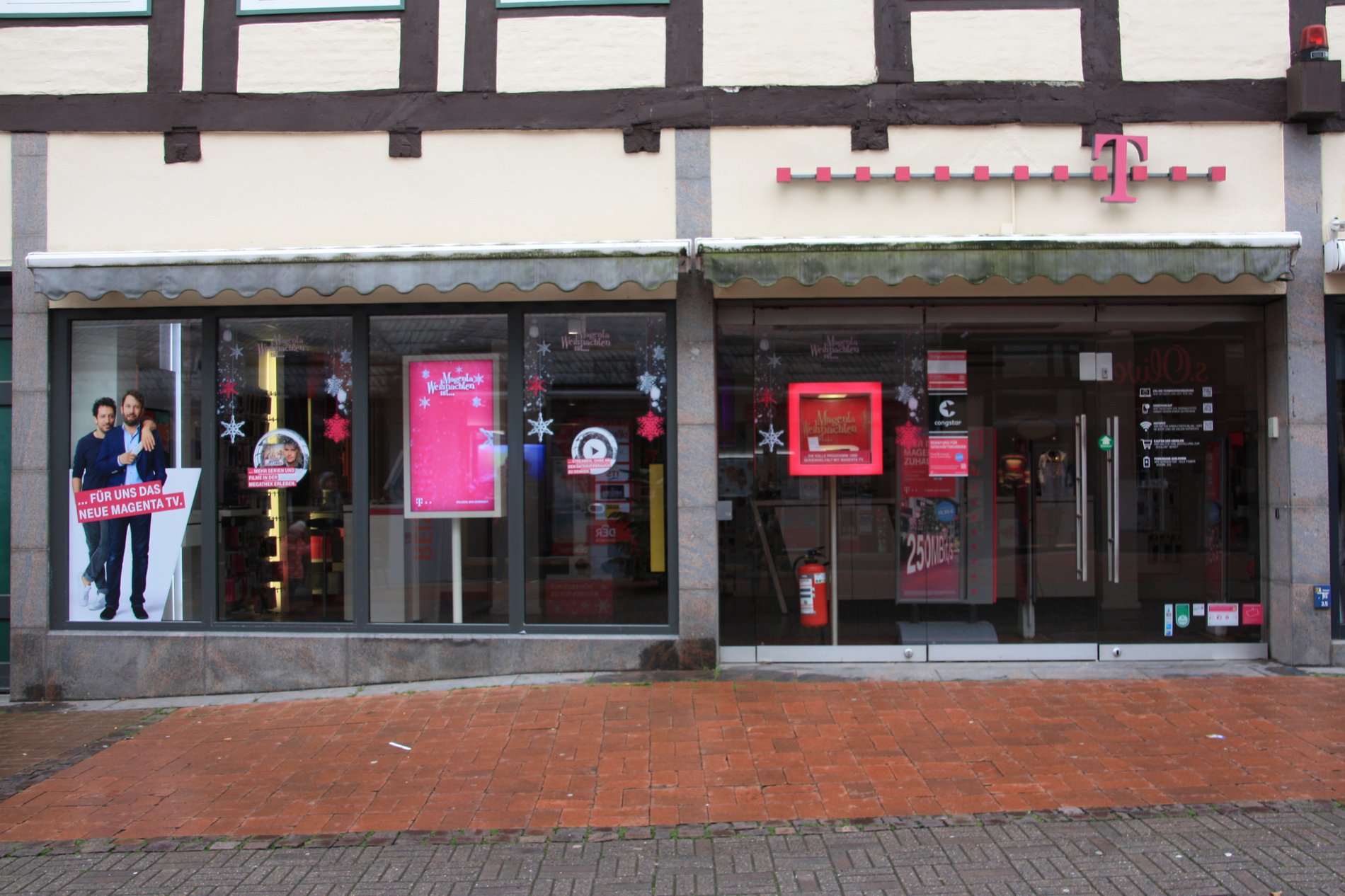 Store photo