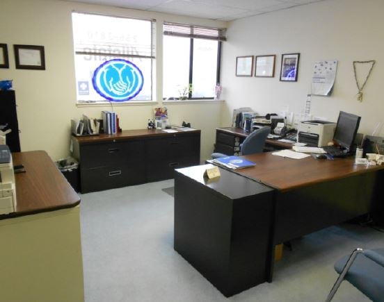 Photo gallery image