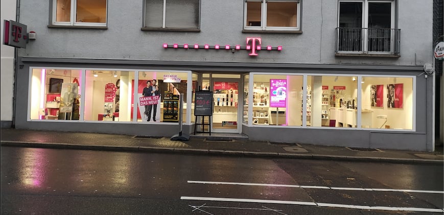 Store photo