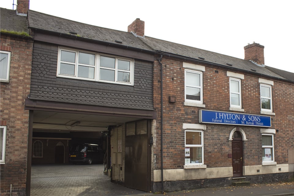 J Hylton & Sons Funeral Directors in Stapenhill, Burton upon Trent