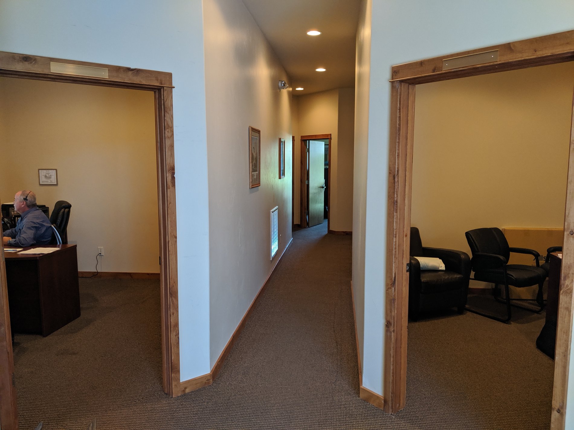 Photo gallery image