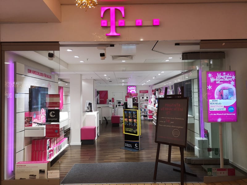Store photo