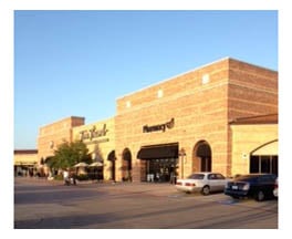 Tom Thumb Store Front Picture at 4010 N Macarthur Blvd in Irving TX