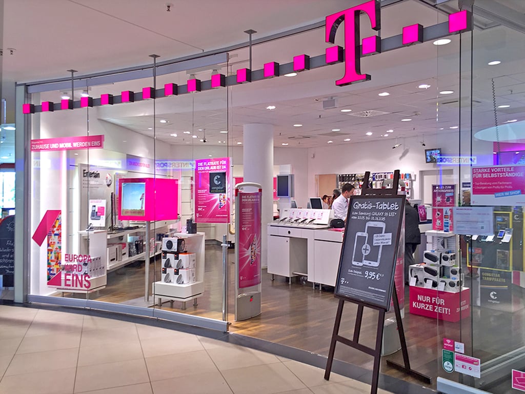 Store photo