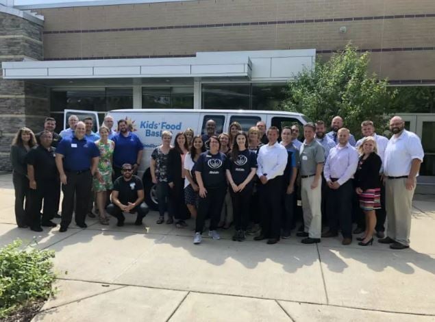 In 2018, our Allstate agency was proud to volunteer at the local Grand Rapid’s Kid’s Food Basket event. We spent the afternoon packing lunches for school children.