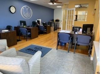 Photo gallery image