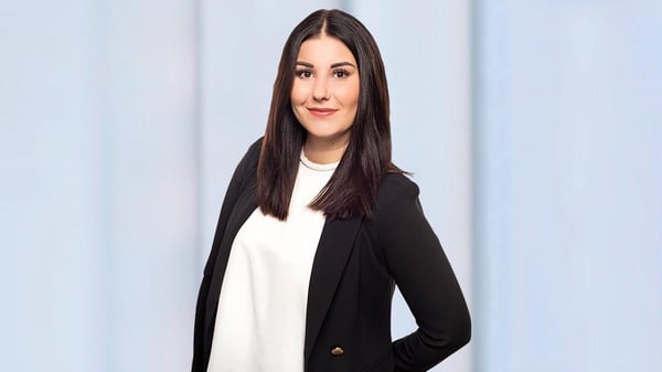 Julia Kohlhagen. Ihre Ansprechpartnerin für die Barmenia Versicherung in Rostock.