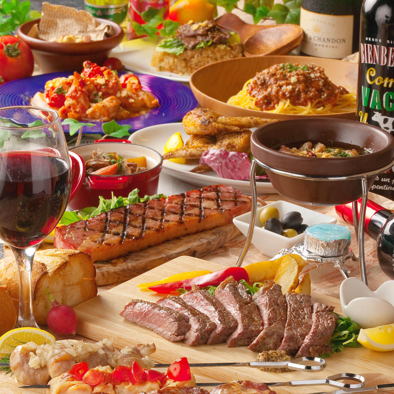 『肉バルコース』■豪快肉厚ハラミステーキ付き宴会コース■2.5時間飲み放題付【8品4000円】