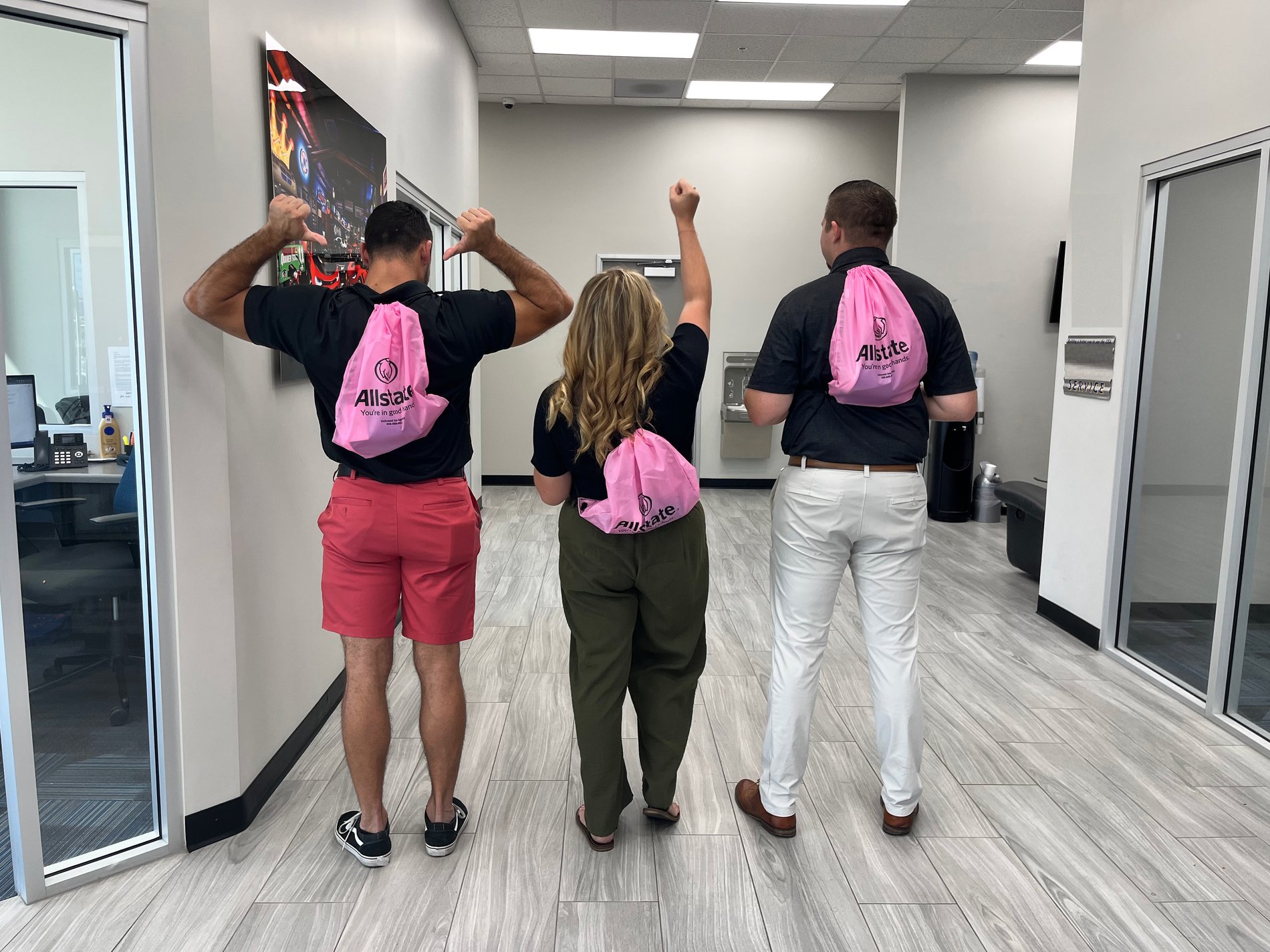 Riverview Auto Sales Team in Allstate Swag Bags!