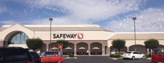 Safeway Store Front Picture at 20205 N 67th Ave in Glendale AZ