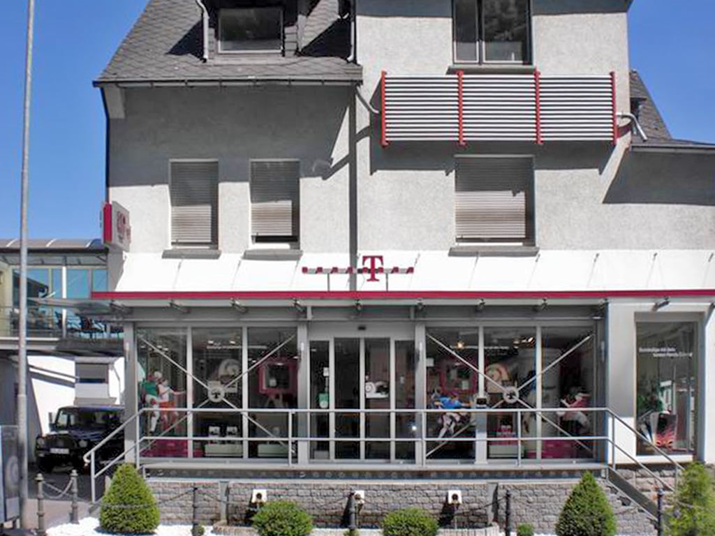 Store photo