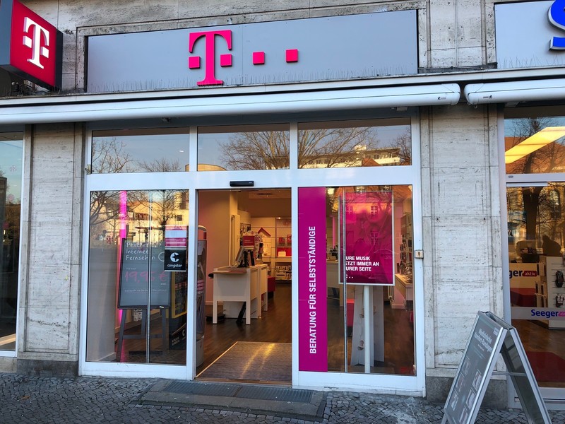Store photo