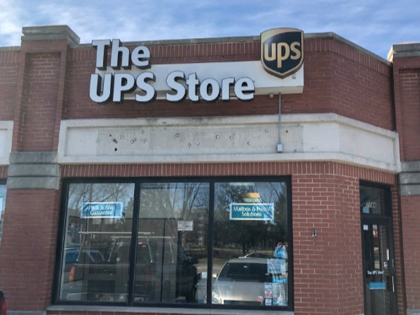 Facade of The UPS Store N Harlem Ave