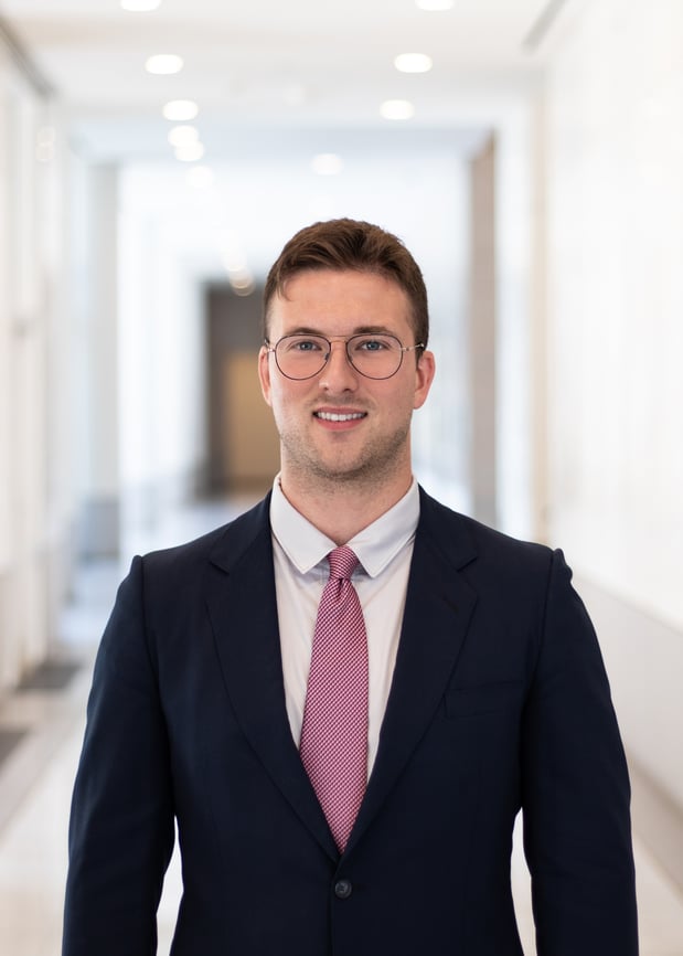 Carousel Associate Image