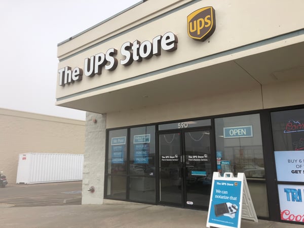 Facade of The UPS Store Monument