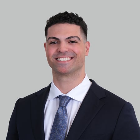 Nicholas Perez Advisor Headshot image