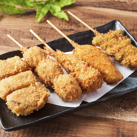 串カツ盛り合わせ