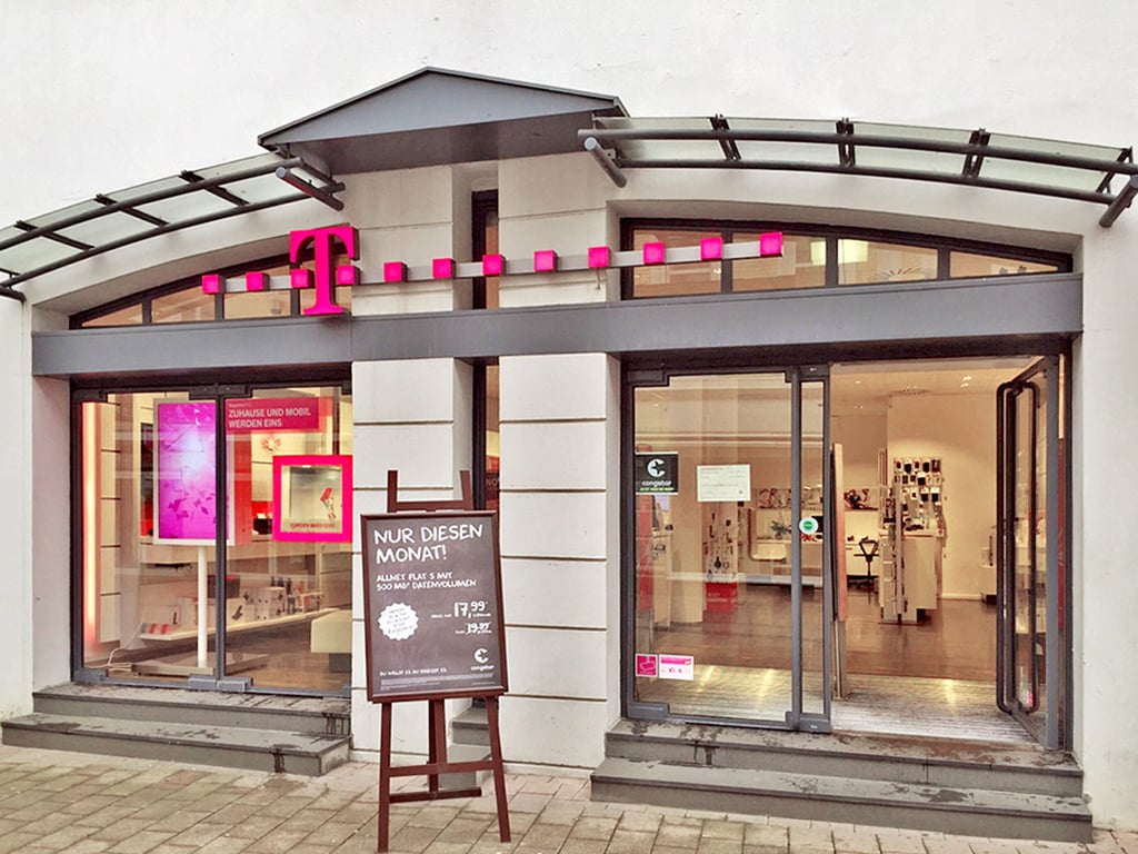 Store photo