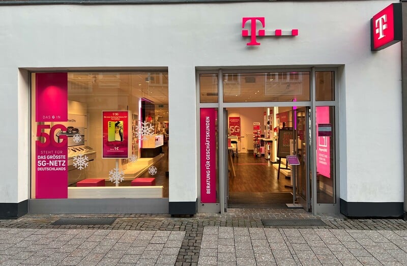 Store photo