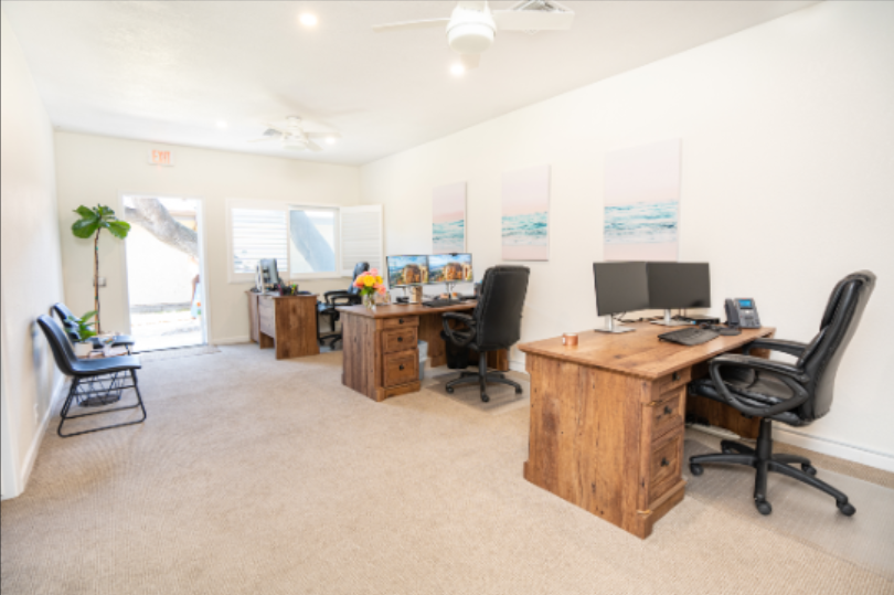 Photo gallery image