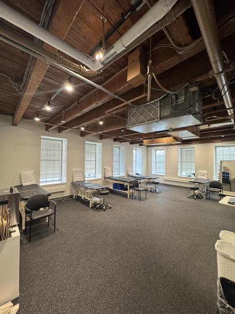 Bay State Physical Therapy - Fort Point in Boston, MA Treatment Space