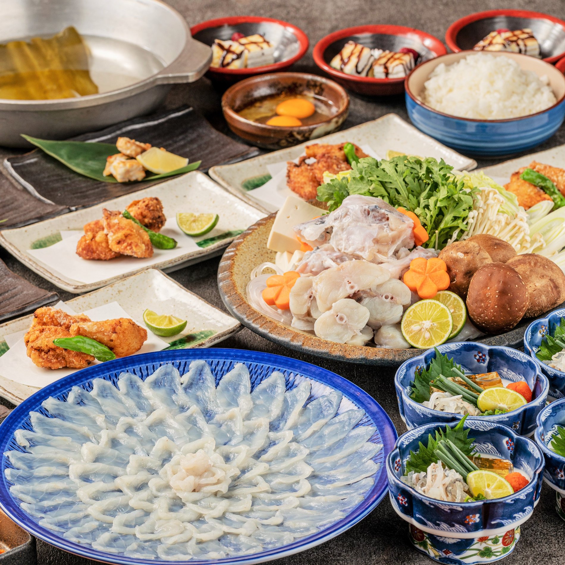 【とらふぐコース】冬が旬の最高級食材”とらふぐ”を堪能できるコース2.5時間飲み放題付【7品8000円】
