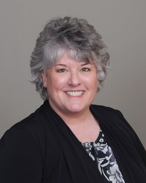 Photo of Kelli Cline