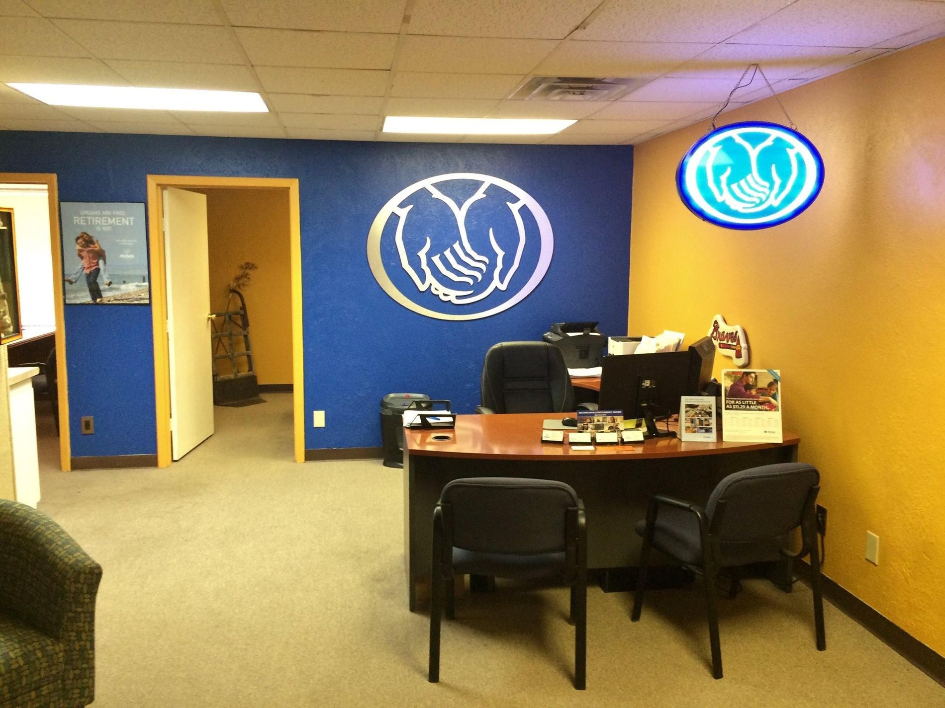 Photo gallery image