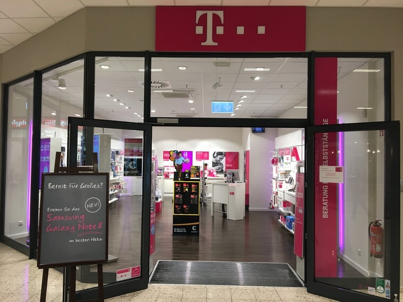 Store photo
