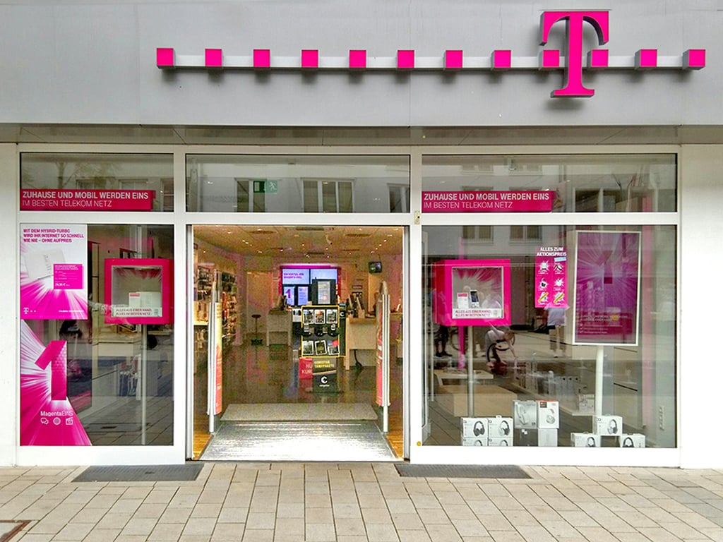 Store photo