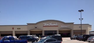 Tom Thumb Store Front Picture at 633 W Wheatland Rd in Duncanville TX