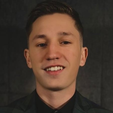 Photo of agent