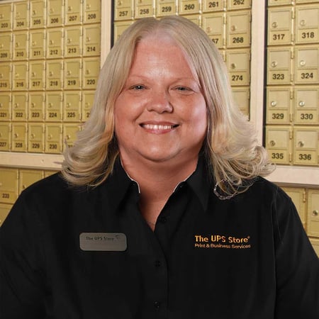 Female store associate